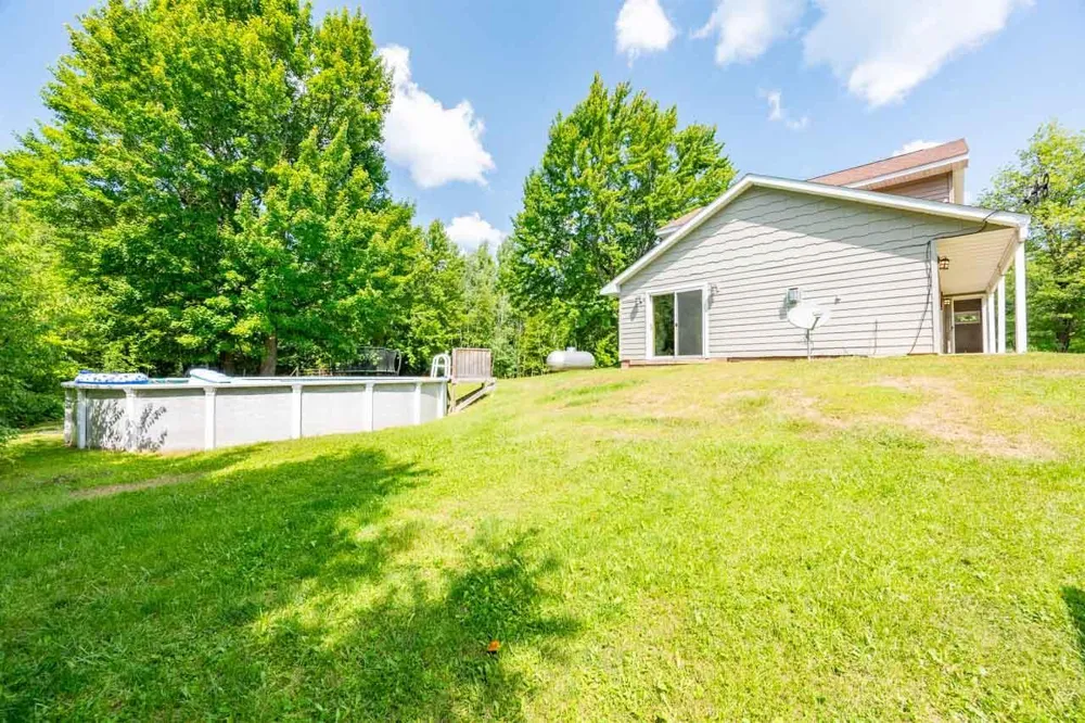 9225 Merrill Road Hibbing, MN 55746