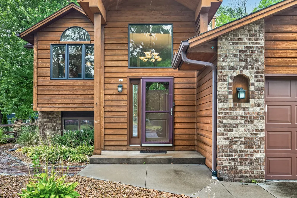 11607 Hillside Circle Champlin, MN 55316