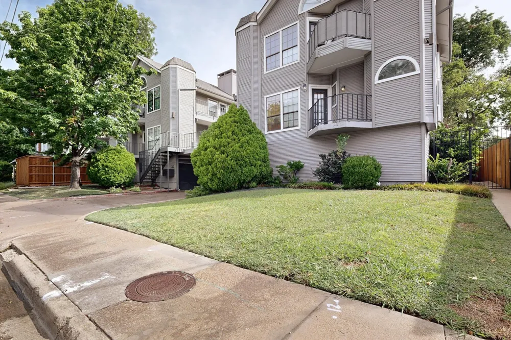 218 Beacon Street #108 Dallas, TX 75214