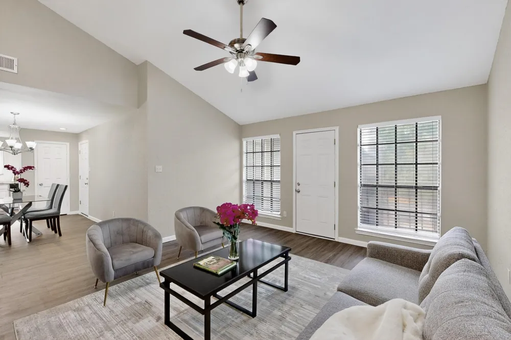 218 Beacon Street #108 Dallas, TX 75214