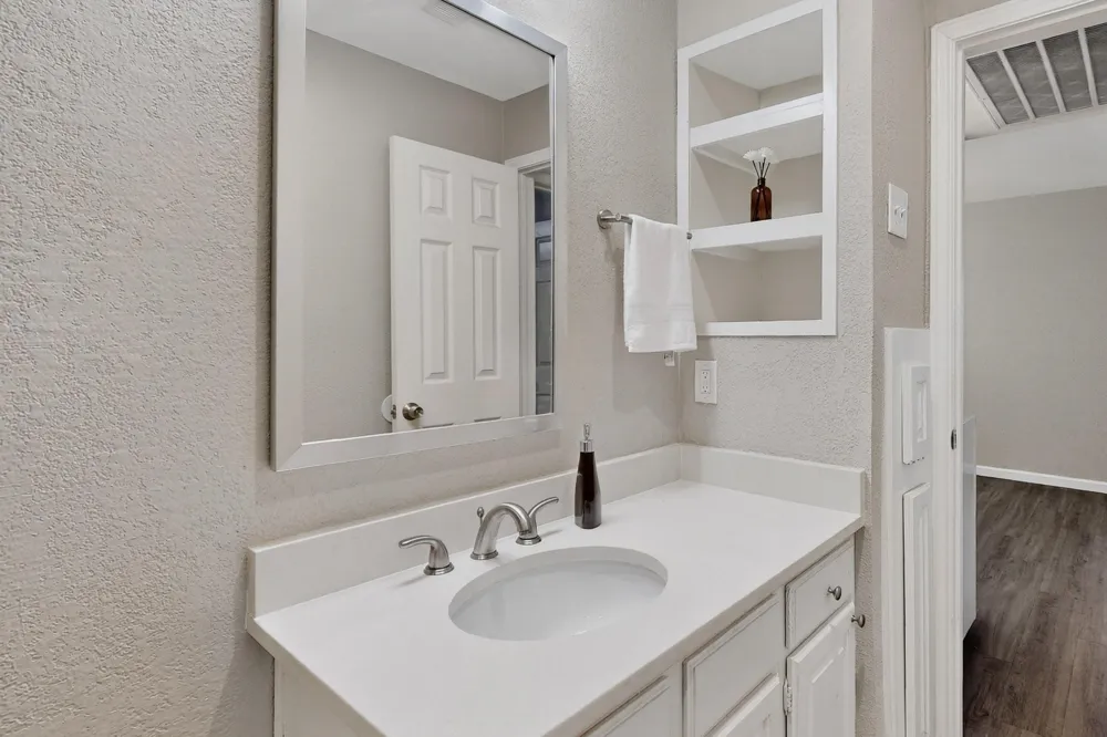 218 Beacon Street #108 Dallas, TX 75214