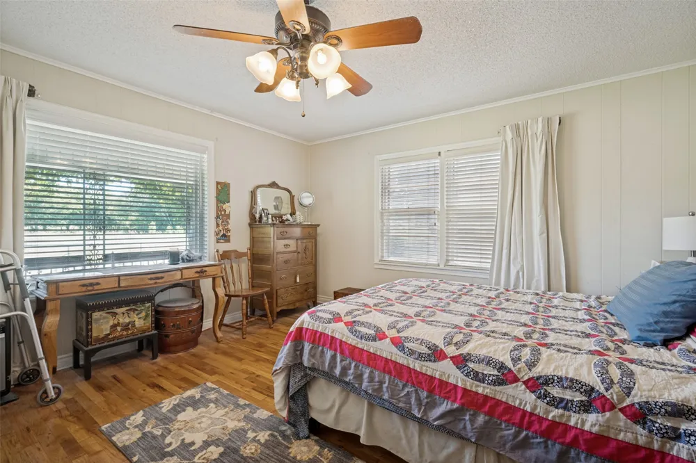 117 County Road 2646 Decatur, TX 76234