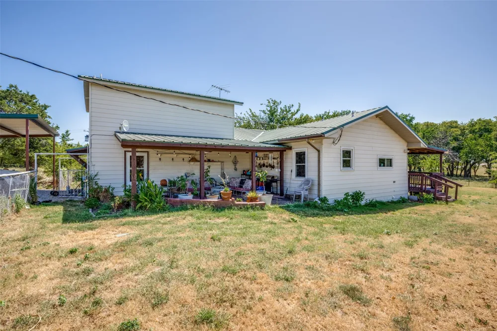 117 County Road 2646 Decatur, TX 76234