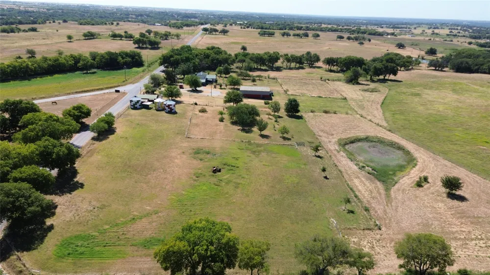 117 County Road 2646 Decatur, TX 76234