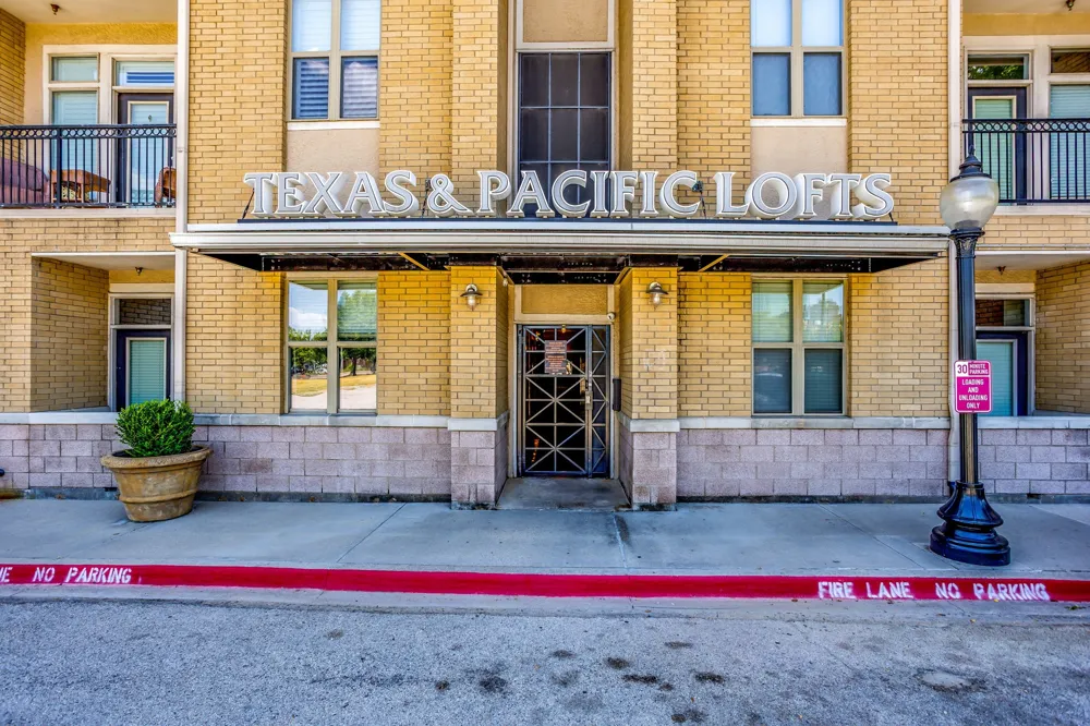 201 W Lancaster Avenue #320 Fort Worth, TX 76102
