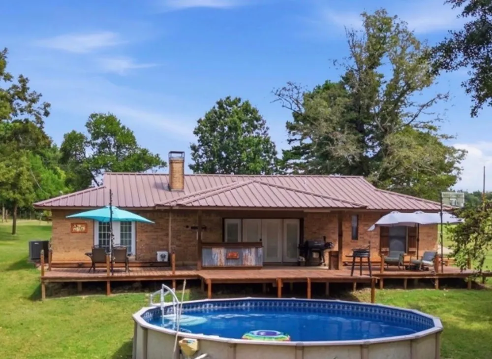 813 El Camino Drive Grapeland, TX 75844