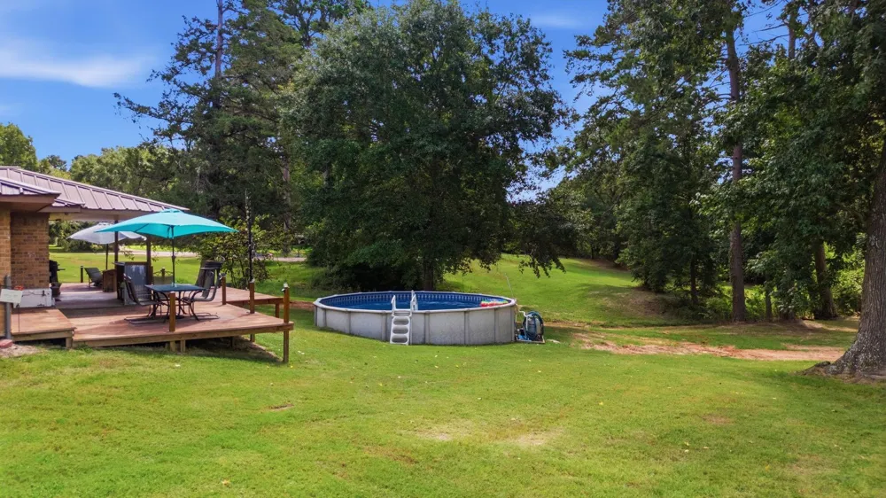 813 El Camino Drive Grapeland, TX 75844