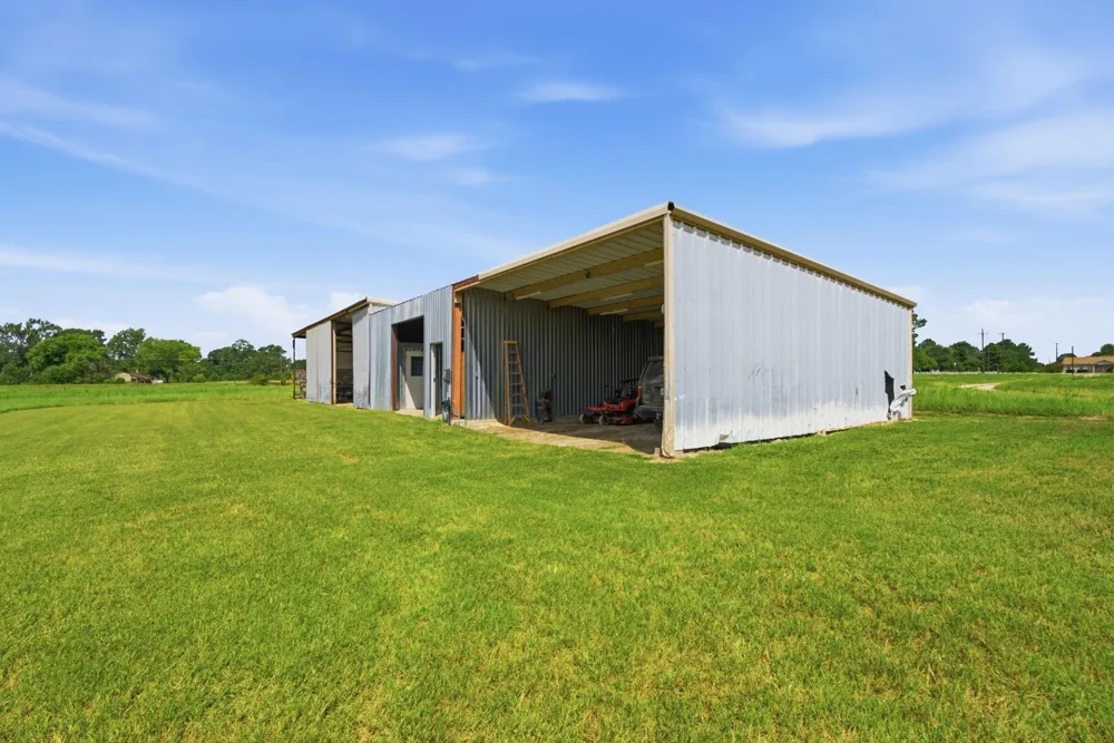 813 El Camino Drive Grapeland, TX 75844