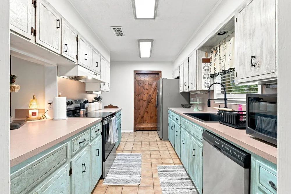 813 El Camino Drive Grapeland, TX 75844