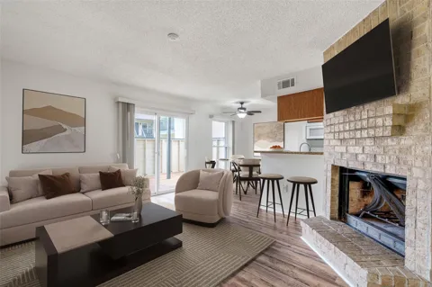 250 El Dorado Boulevard #283