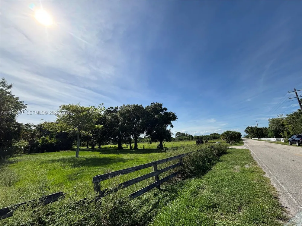 375 County Road 720 Clewiston, FL 33440