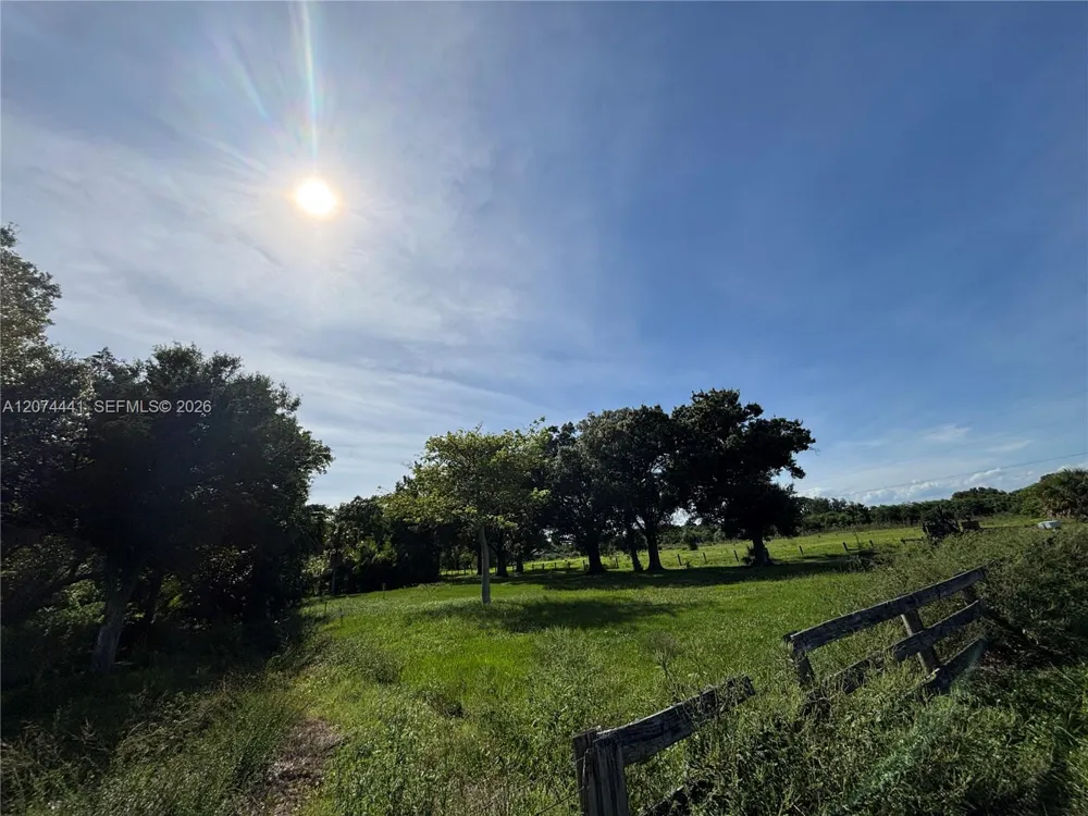 375 County Road 720 Clewiston, FL 33440