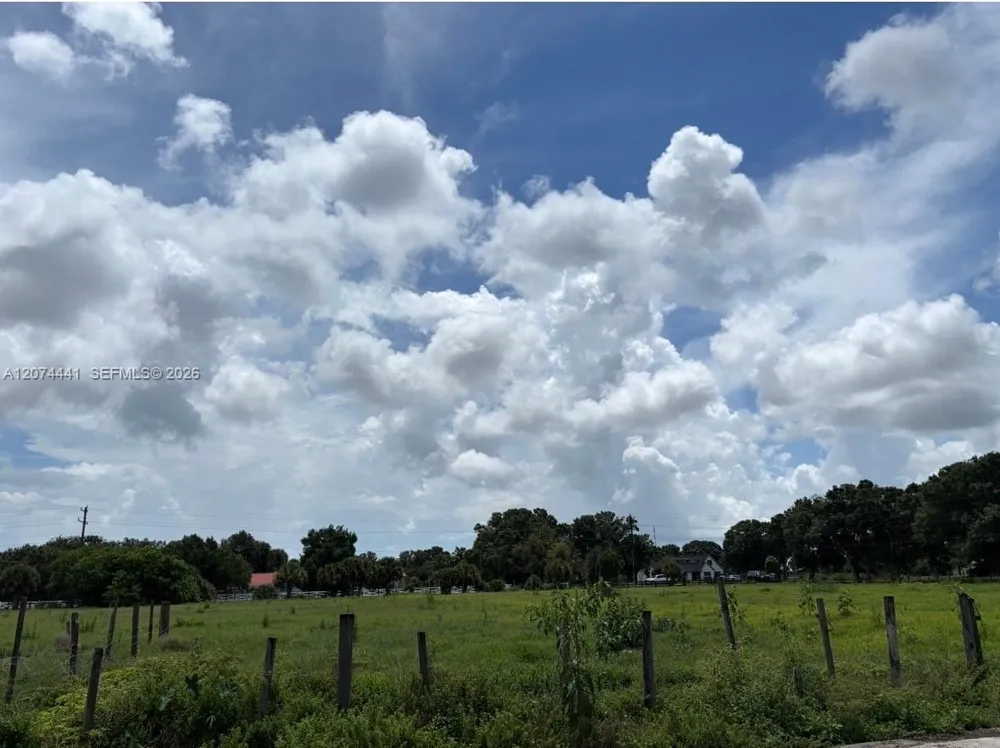 375 County Road 720 Clewiston, FL 33440