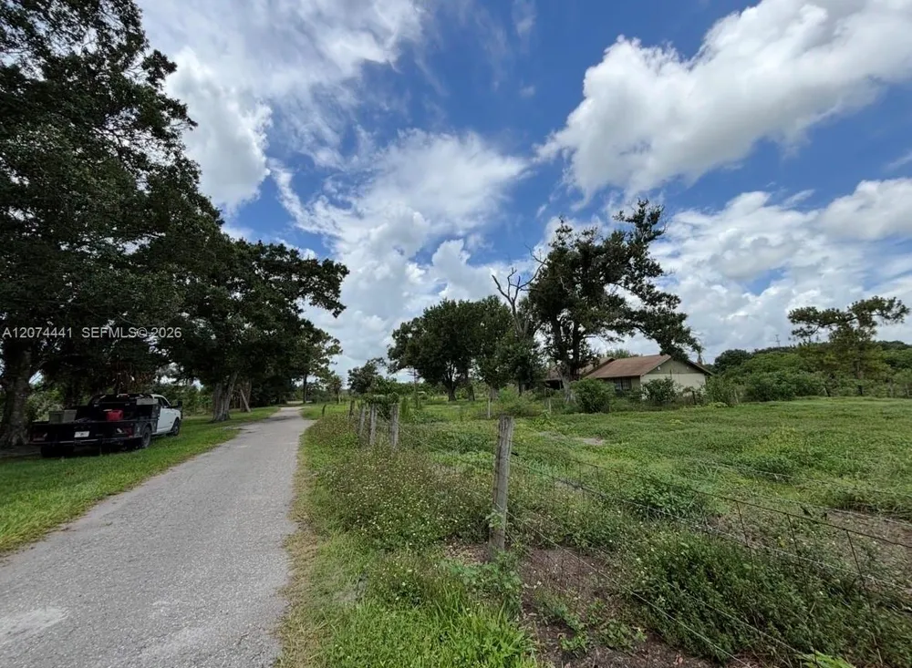 375 County Road 720 Clewiston, FL 33440