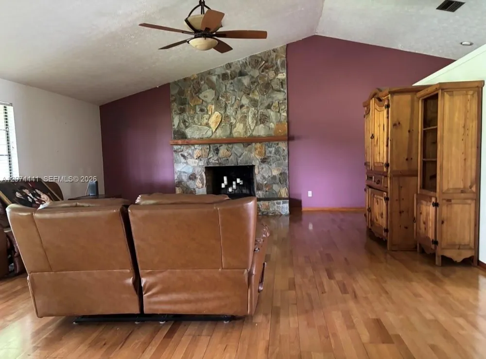 375 County Road 720 Clewiston, FL 33440