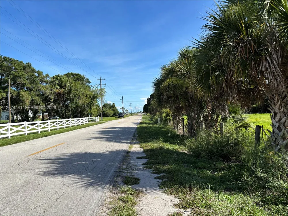375 County Road 720 Clewiston, FL 33440