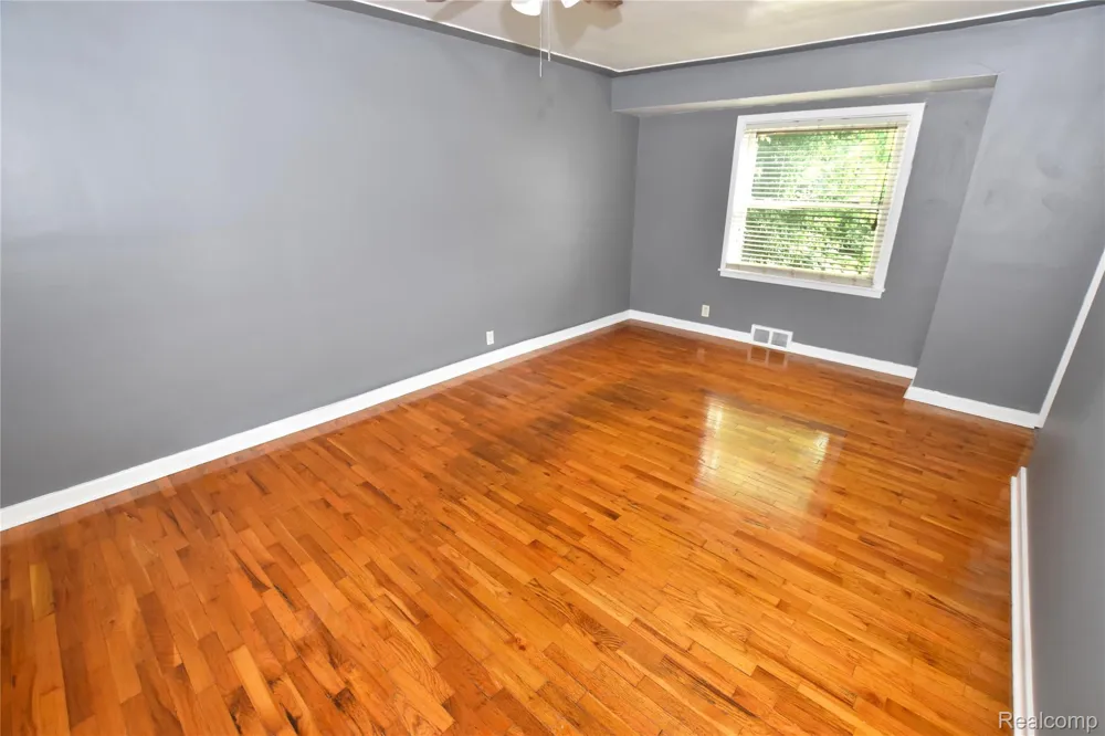 3606 Dale Avenue Flint City, MI 48506