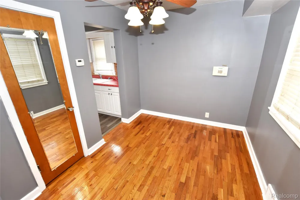 3606 Dale Avenue Flint City, MI 48506