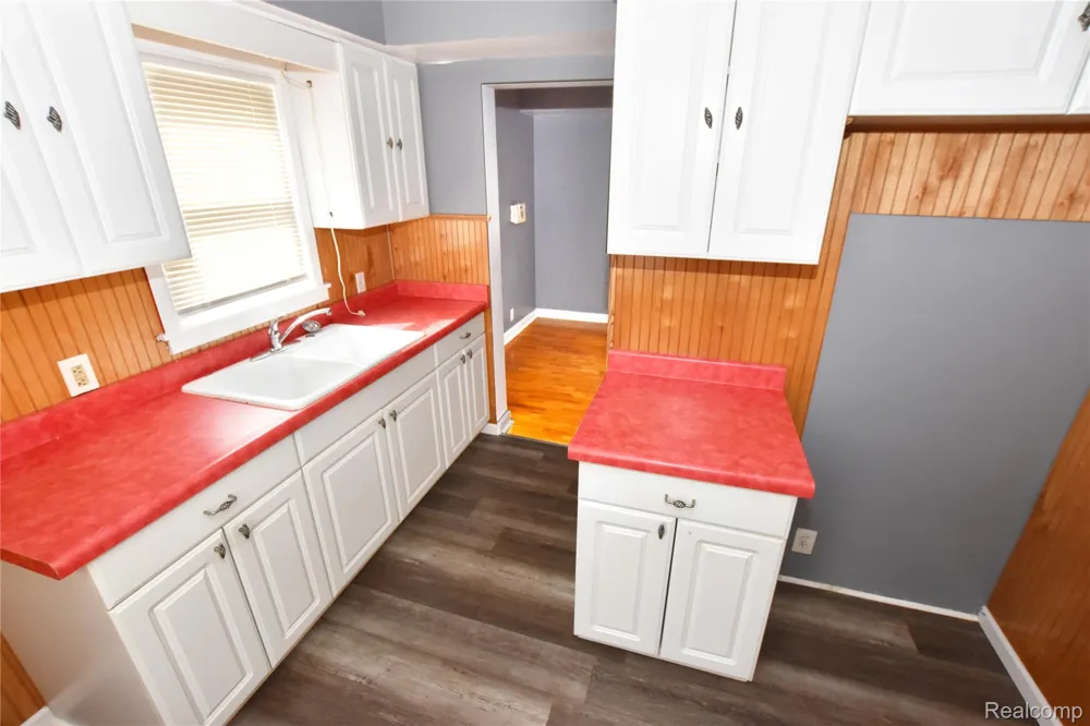 3606 Dale Avenue Flint City, MI 48506