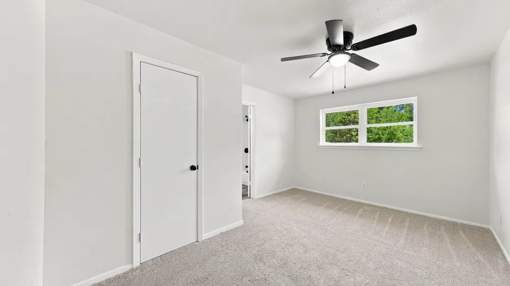 744 Windsor Drive Everman, TX 76140