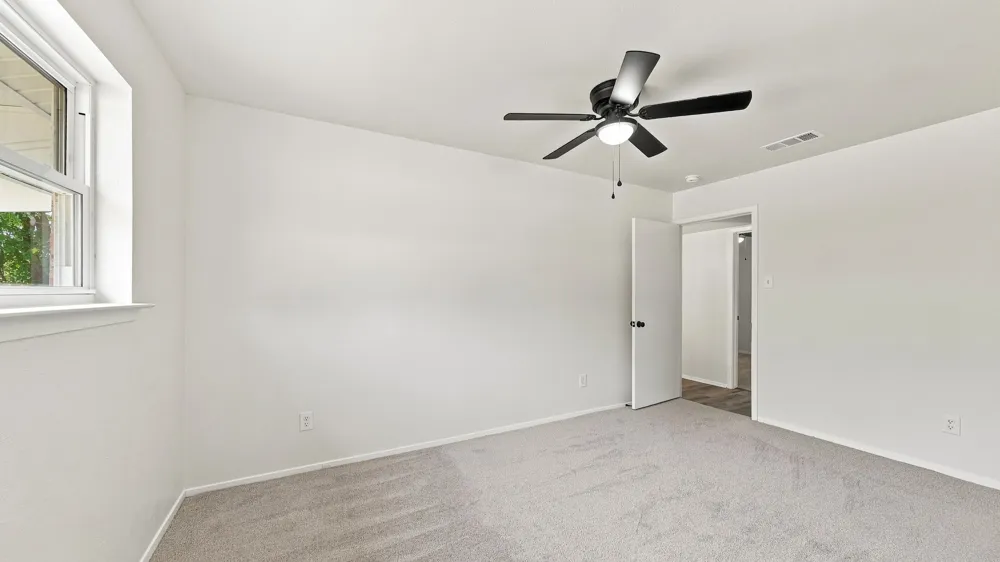 744 Windsor Drive Everman, TX 76140