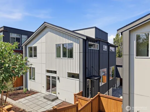 1407 29th Avenue
