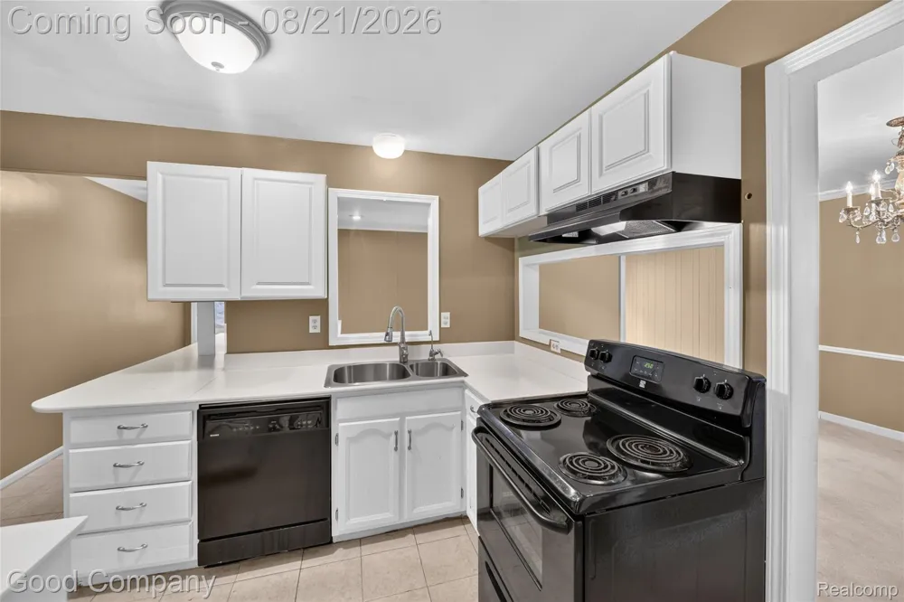3309 Sunset Drive Flint City, MI 48503