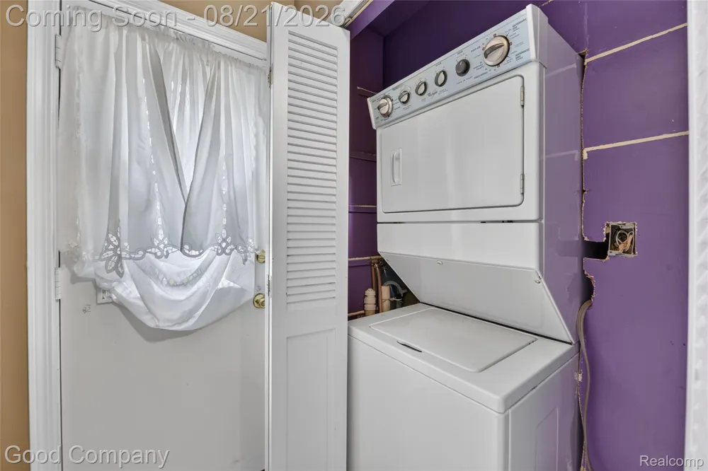 3309 Sunset Drive Flint City, MI 48503