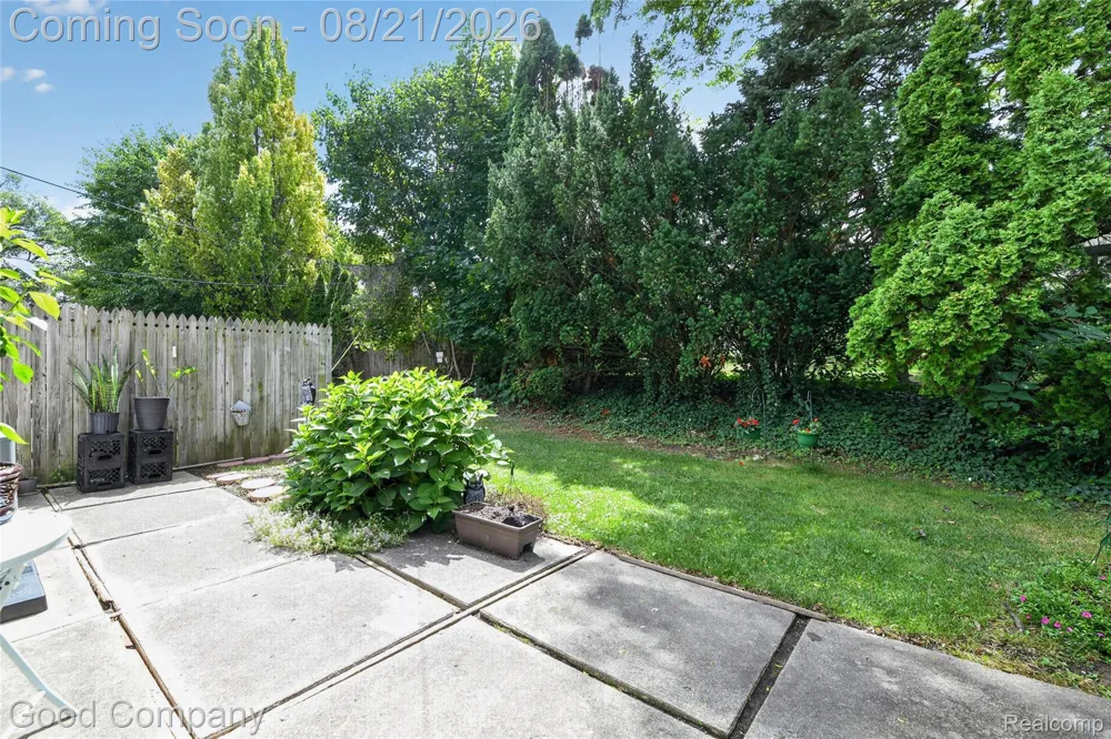 3309 Sunset Drive Flint City, MI 48503