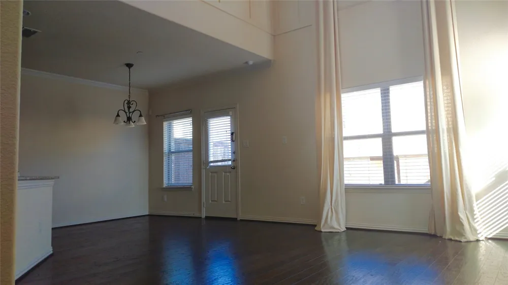 6608 Rutherford Road Plano, TX 75023