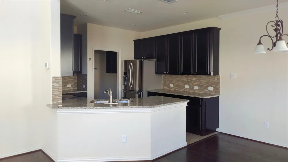 6608 Rutherford Road Plano, TX 75023