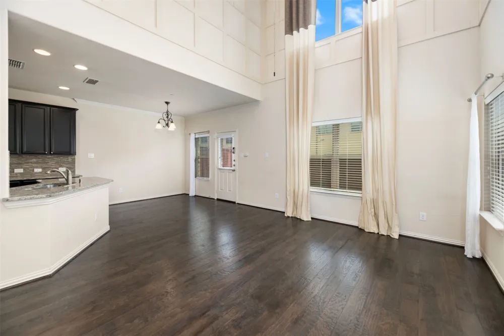 6608 Rutherford Road Plano, TX 75023