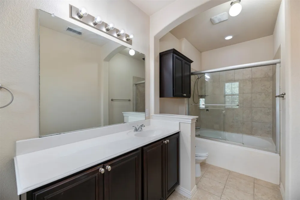 6608 Rutherford Road Plano, TX 75023