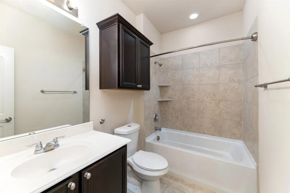 6608 Rutherford Road Plano, TX 75023