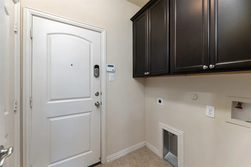 6608 Rutherford Road Plano, TX 75023