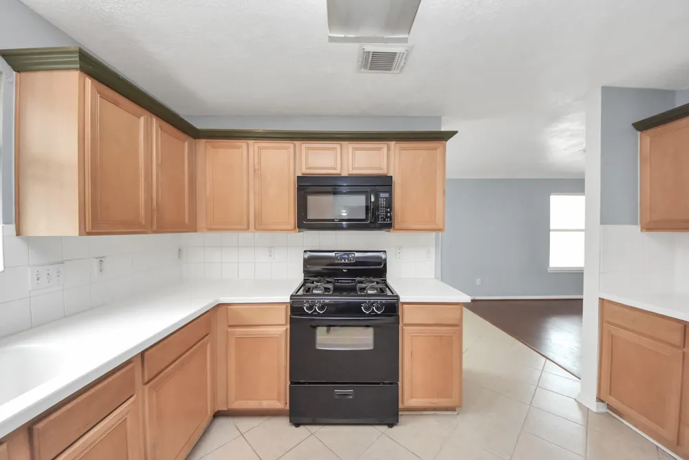 7238 Foxshadows Lane Humble, TX 77338