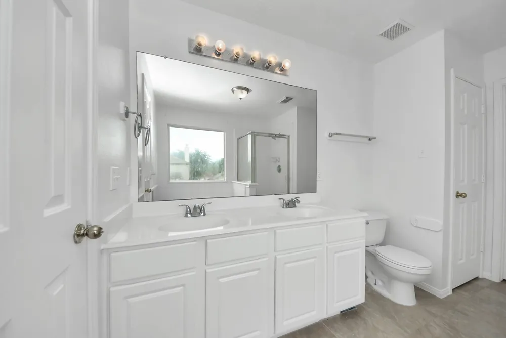 7238 Foxshadows Lane Humble, TX 77338