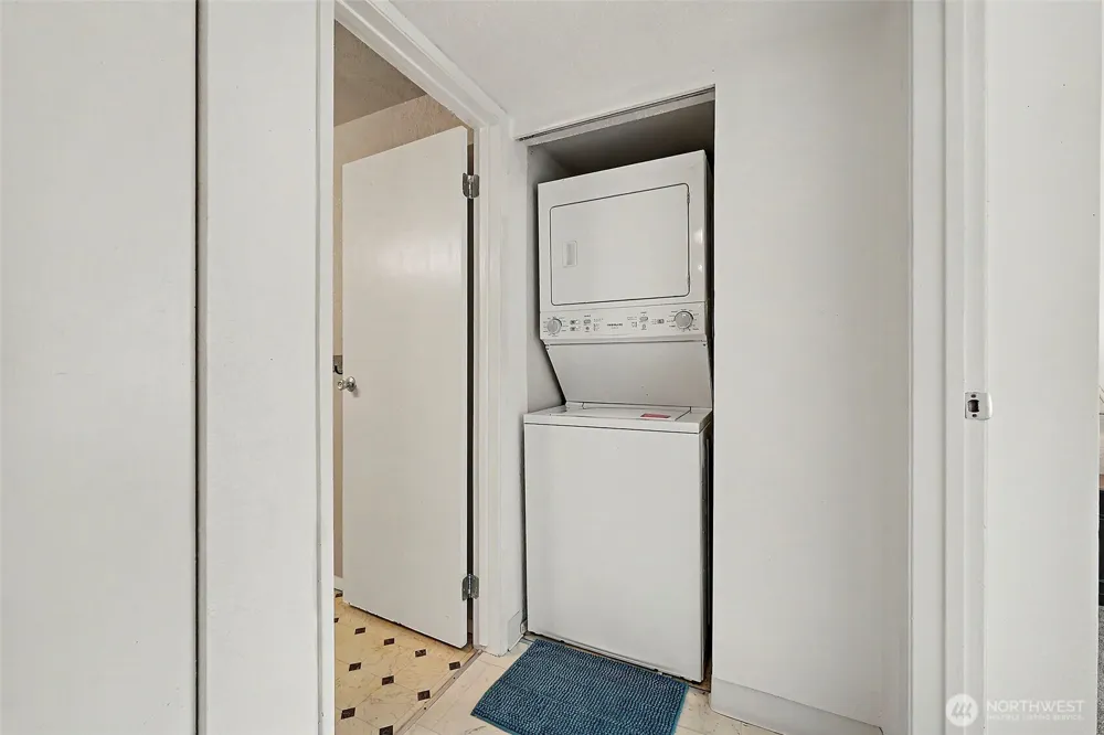 25120 98th Place S #A208 Kent, WA 98030