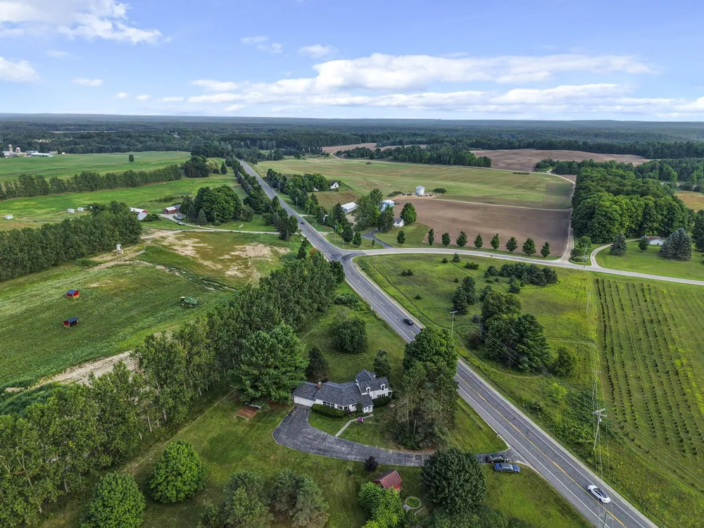 425 Garfield Road, S East Bay Township, MI 49686