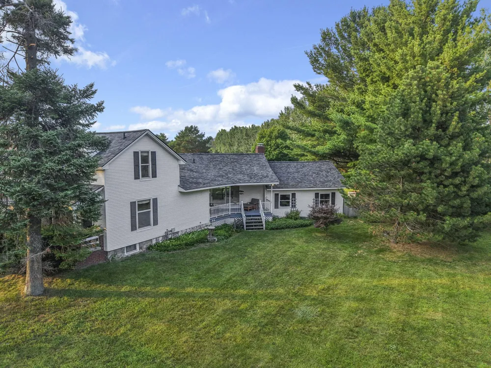 425 Garfield Road, S East Bay Township, MI 49686