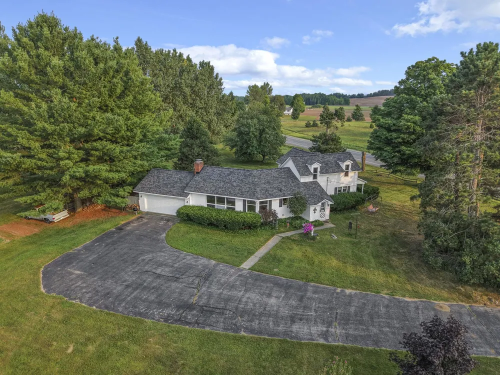 425 Garfield Road, S East Bay Township, MI 49686