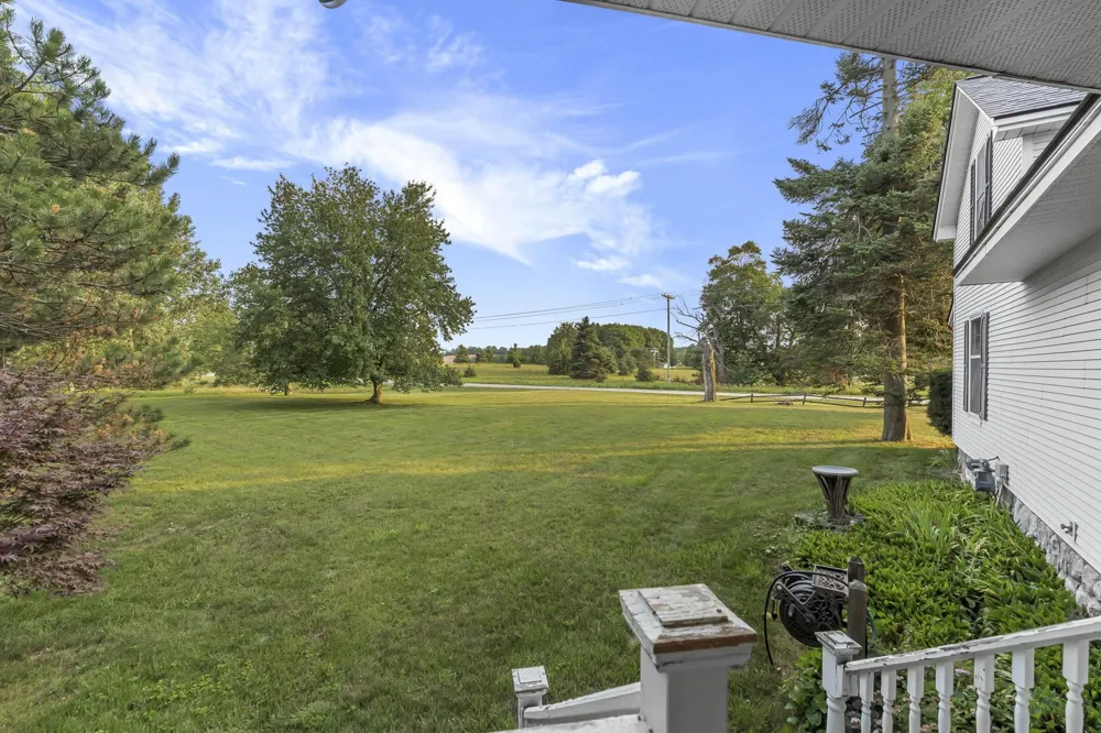 425 Garfield Road, S East Bay Township, MI 49686