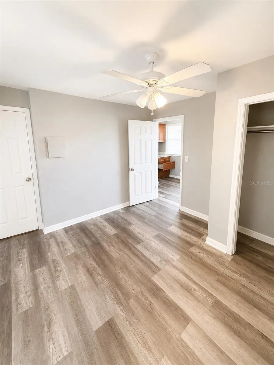 2025 7TH STREET S #6 St Petersburg, FL 33705