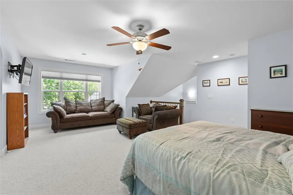 212 Overlook Way Carrollton, GA 30117
