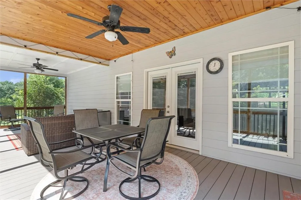 212 Overlook Way Carrollton, GA 30117