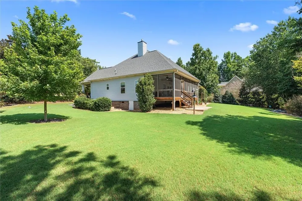 212 Overlook Way Carrollton, GA 30117