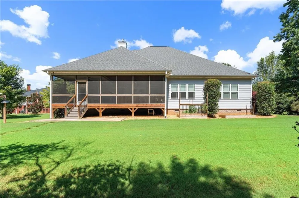 212 Overlook Way Carrollton, GA 30117