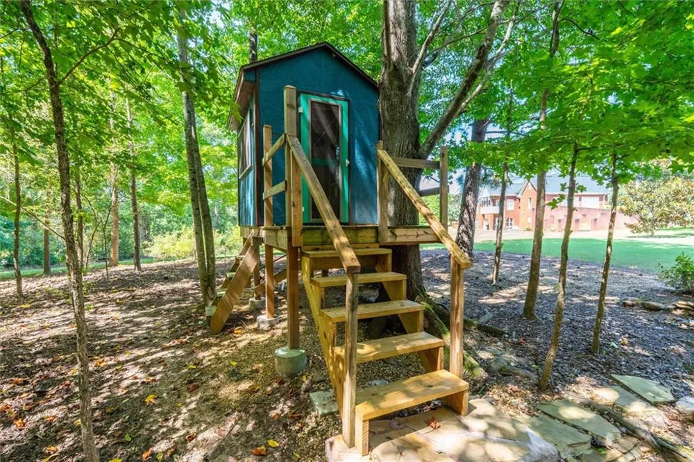 212 Overlook Way Carrollton, GA 30117