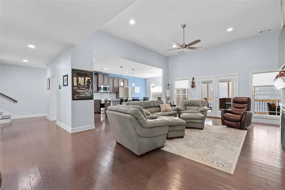 212 Overlook Way Carrollton, GA 30117