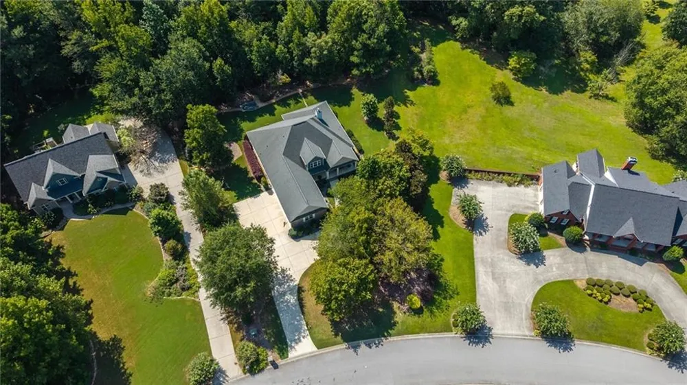 212 Overlook Way Carrollton, GA 30117